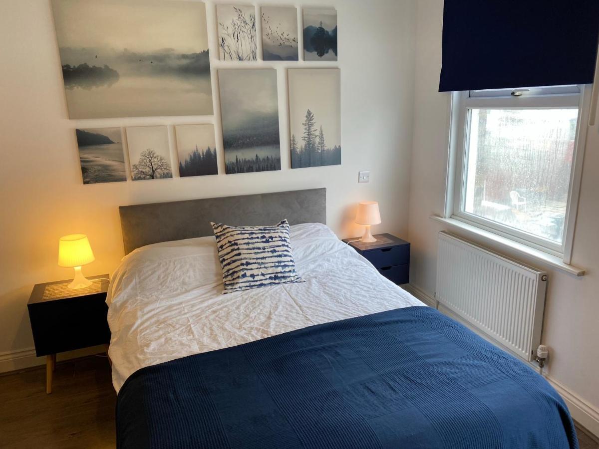 35 Mins To Central London. 3 Bedrooms. 2 Bathrooms With Garden Exterior foto